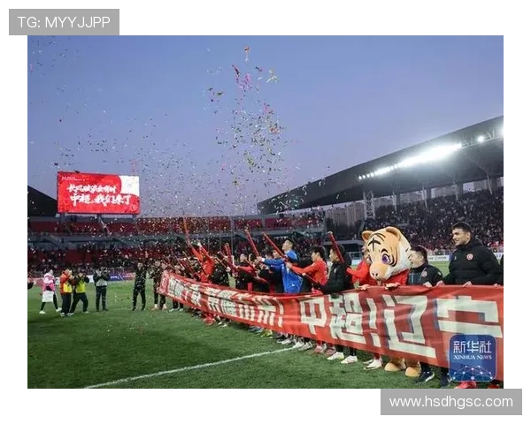 2025中甲辽宁铁人队现场观众人数创新高场均观众达26407人次